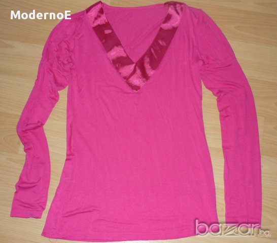 M / L Дамска блуза, снимка 2 - Блузи с дълъг ръкав и пуловери - 12666757