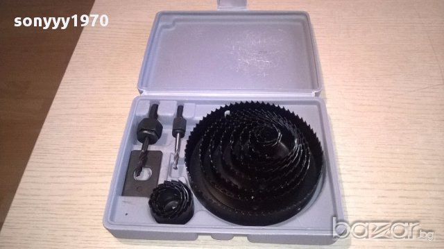 Нов голям-Комплект от 16 бр фрези и свредла в куфар, снимка 2 - Други инструменти - 17101898