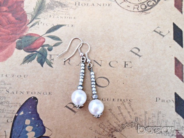 Комплект: гривна, обеци и колие "Перлено бяло", снимка 2 - Бижутерийни комплекти - 13712326