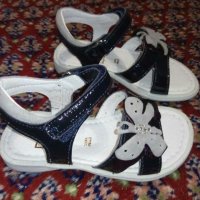 Обувки от естествена кожа, снимка 1 - Детски сандали и чехли - 21575238