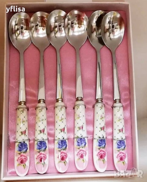 Малки лъжички с красиви порцеланова дръжка, снимка 1