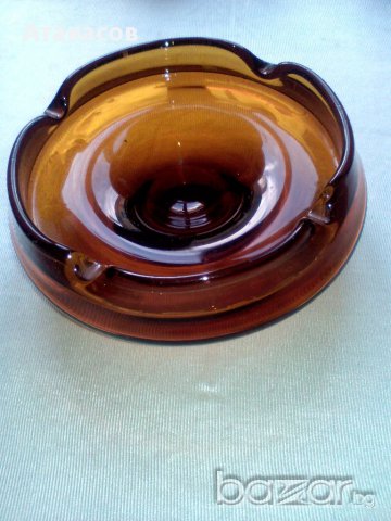 Пепелник от Соца кафяво стъкло, снимка 1