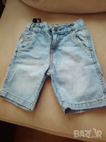 Къси дънкови панталонки Zara, снимка 1 - Детски къси панталони - 22554335