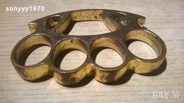 ПОРЪЧАН-бокс в цвят злато с черепи-дебел и масивен-11х7см