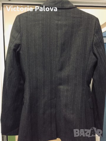 Прекрасно елегантно сако BENETTON, снимка 4 - Сака - 23658531