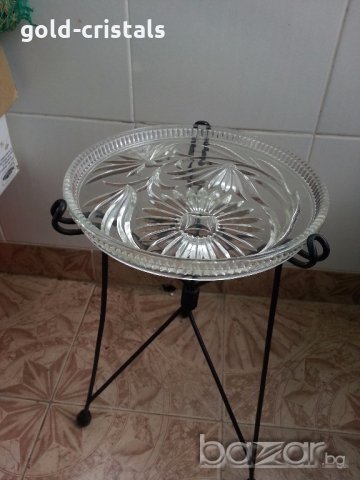  сгъваема масичка метал и кристален плот, снимка 6 - Антикварни и старинни предмети - 20415745