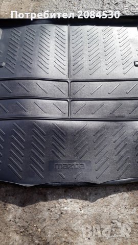 Стелка за багажник на Мазда (оргинална), снимка 2 - Аксесоари и консумативи - 24081670