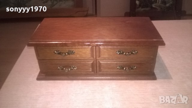 ПОРЪЧАНА-кутия за бижута-27х12х10см-внос швеицария, снимка 3 - Антикварни и старинни предмети - 25982983