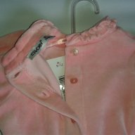 Детска рокля памучен плюш с  волани r дълъг ръкав в бледо розов цвят, снимка 2 - Детски рокли и поли - 9619278