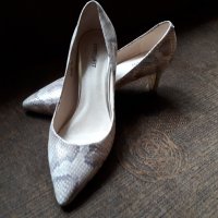 Обувки PrettyFit,колан и чанта, снимка 1 - Дамски елегантни обувки - 22523967