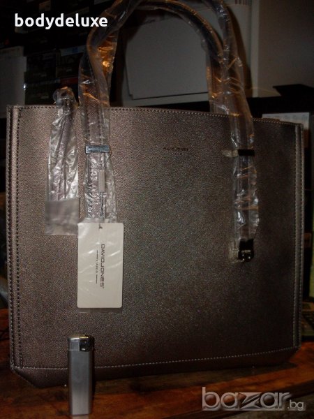 David Jones чанта сиво-металик, снимка 1