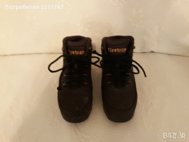 Продавам юношески  боти., снимка 1