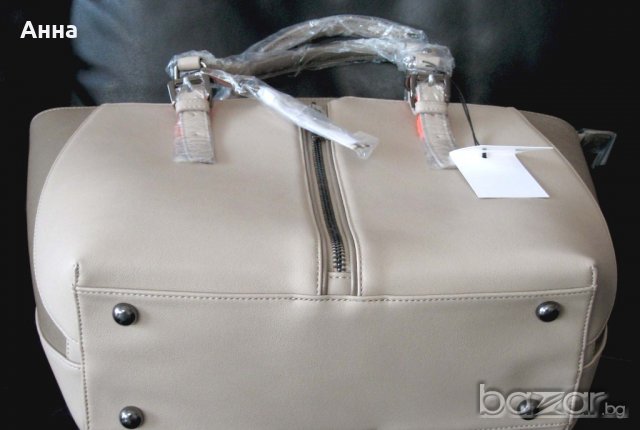 Красива нова чанта Paul's Boutique London , снимка 6 - Чанти - 20436218