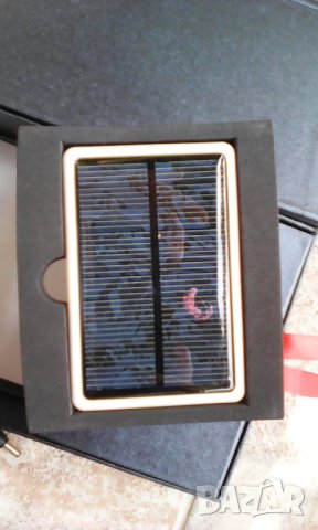 Соларна външна батерия за GSM, таблет, GPS с фенерче и различни букси, снимка 3 - Външни батерии - 21867256