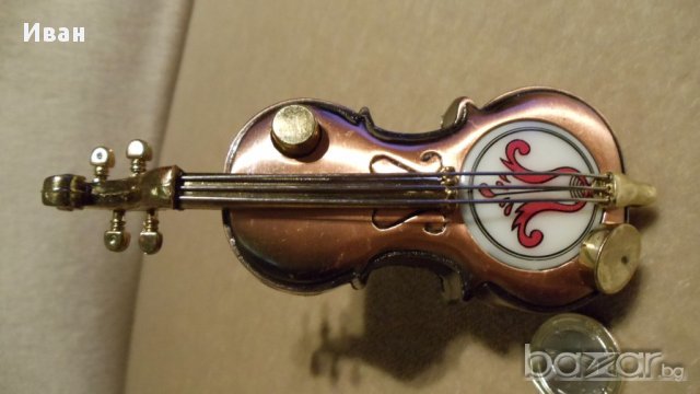 Виола цигулка запалка, снимка 3 - Антикварни и старинни предмети - 17424363