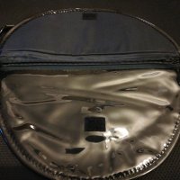 Дамска лачена чанта от 1988 , снимка 2 - Чанти - 22193290