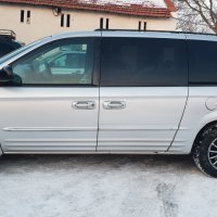 Chrysler Grand Voyager 2,8 CRD, снимка 3 - Автомобили и джипове - 23987366