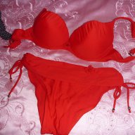 червен дамски бански, снимка 1 - Бански костюми - 9457179