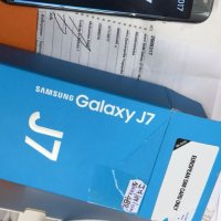 Продавам Samsung J7 2017 , снимка 1 - Samsung - 20282310