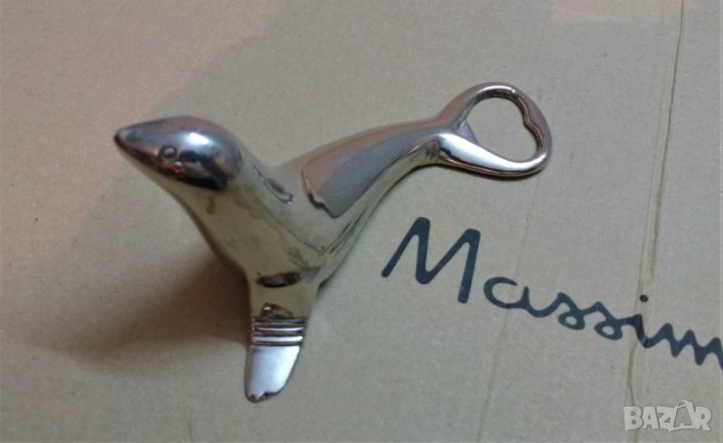 Колекционерска отварачка, запушалка - тюлен, снимка 1