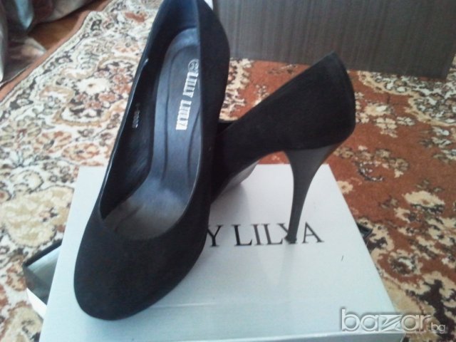 ВЕЛУРЕНИ ОБУВКИ, снимка 2 - Дамски обувки на ток - 5993696