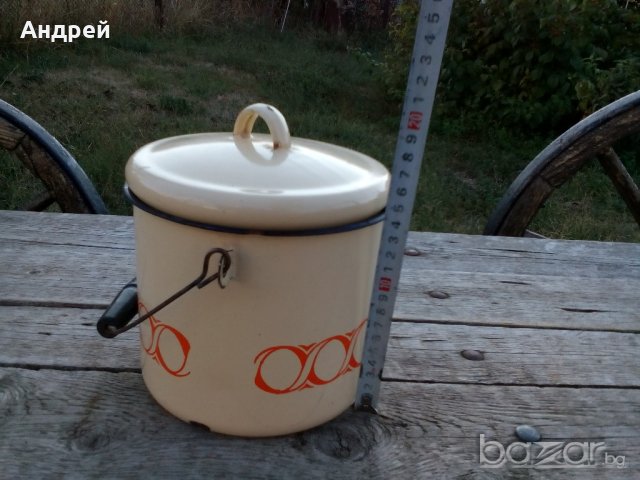 Емайлирана котленка, снимка 7 - Антикварни и старинни предмети - 19368871