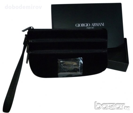Нова чанта/клъч кадифе Giorgio Armani Velvet Black Wristlet оригинал, снимка 15 - Чанти - 12744741