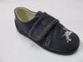 Български пантофи сиво кадифе далматинец, снимка 1 - Бебешки обувки - 17677111
