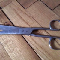 Стара ножица запазена реже, снимка 1 - Домашни потреби и битова химия - 21092363