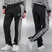 Нов спортен панталон Adidas Originals Inked Track Pants, снимка 17 - Спортни екипи - 19537119