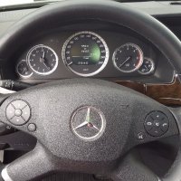 Скоростомери за Мерцедес Е класа W212 CDI, Дисплей централен W212 , снимка 10 - Части - 20009190