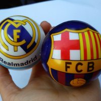 Малка футболна гумена топка отбори FCB Barcelona Real Madrid Realmadrid Барселона Реал Мадрид, снимка 1 - Рисуване и оцветяване - 22102210
