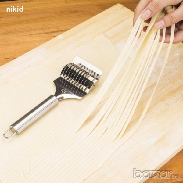 метален Ролер резец нож за паста тесто ленти нудълс спагети, снимка 1