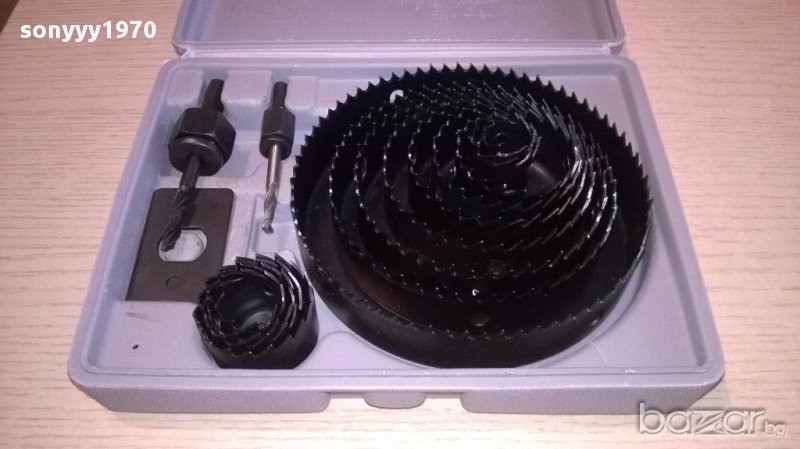 Нов голям-Комплект от 16 бр фрези и свредла в куфар, снимка 1