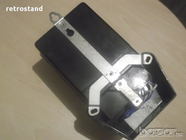 № 112 часовник-часовников тарифен превключвател LANDIS&GYR, снимка 4 - Ключове, контакти, щепсели - 11056557