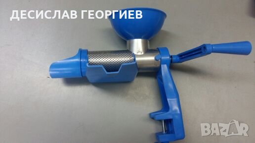 Румънска машинка за мелене на домати и плодове с отделяне на люспите и семките, снимка 3 - Други стоки за дома - 22196255