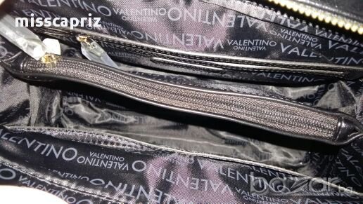 оригинална стилна чанта на Валентино, снимка 3 - Чанти - 13334202