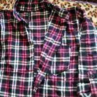 Нова Риза чикламено-черно, памучна с регулируем ракав, M-S, снимка 1 - Ризи - 21992726