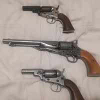 Рядък модел револвер Kolt 1860. Масивна, красива и рядка реплика на този каубойски револвер,пистолет, снимка 7 - Бойно оръжие - 21274568