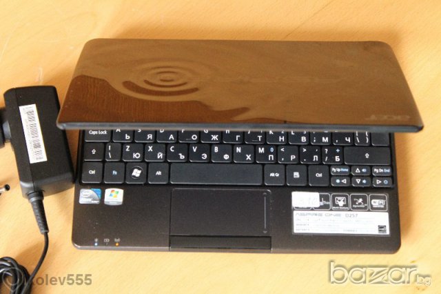 Acer Aspire ONE 10, 1 инча с лед дисплей, снимка 10 - Лаптопи за дома - 7130120