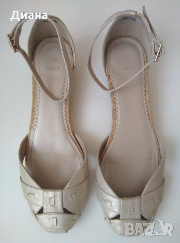 Златисти сандали ZARA, номер 37 (стелка 23,5 см) в перфектно състояние , снимка 4 - Сандали - 24952162