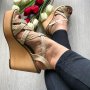 Дамски сандали на платформа, снимка 1 - Сандали - 25418412