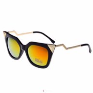 Слънчеви очила черно и златни рамки и златни ъгли, снимка 7 - Слънчеви и диоптрични очила - 13113016