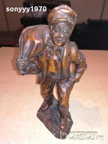 ретро фигура-човек с торба-25х13х13см-внос швеицария, снимка 9 - Колекции - 20759642