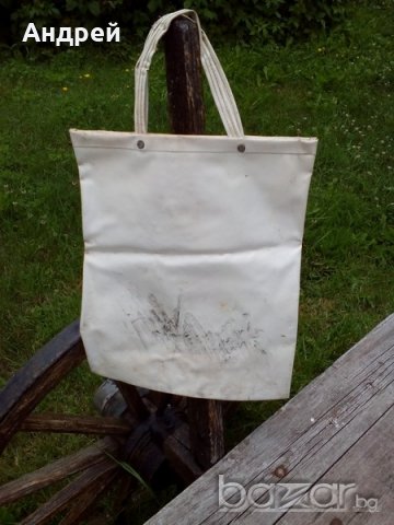 Стара чанта, снимка 2 - Антикварни и старинни предмети - 18646989