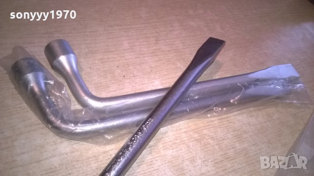 ЯК УСИЛЕН-ключ за гуми 17мм/19мм/21мм, снимка 2 - Аксесоари и консумативи - 24533267