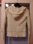 дебела бяла жилетка, снимка 1 - Блузи с дълъг ръкав и пуловери - 16139097