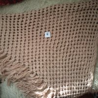 Продавам шалове, ръчно плетени,нови, снимка 1 - Шапки - 23075216