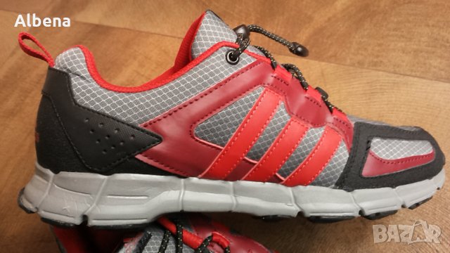 Adidas НОВИ оригинални маратонки EUR 40 / UK 6 1/2, снимка 1 - Маратонки - 24184950