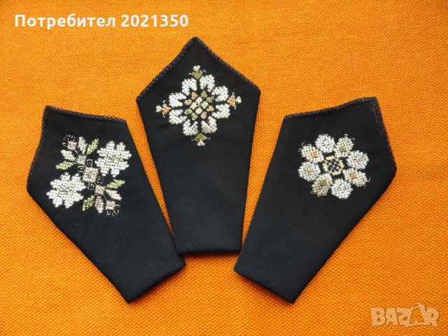 Ръчно бродирани копринени кърпички - български мотиви - 4 вида, снимка 5 - Шапки - 22242551